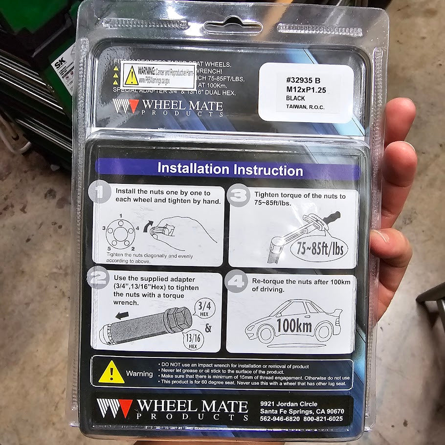 Wheel Mate Muteki SR45R Lug Nut Kit 12x1.25 - Black