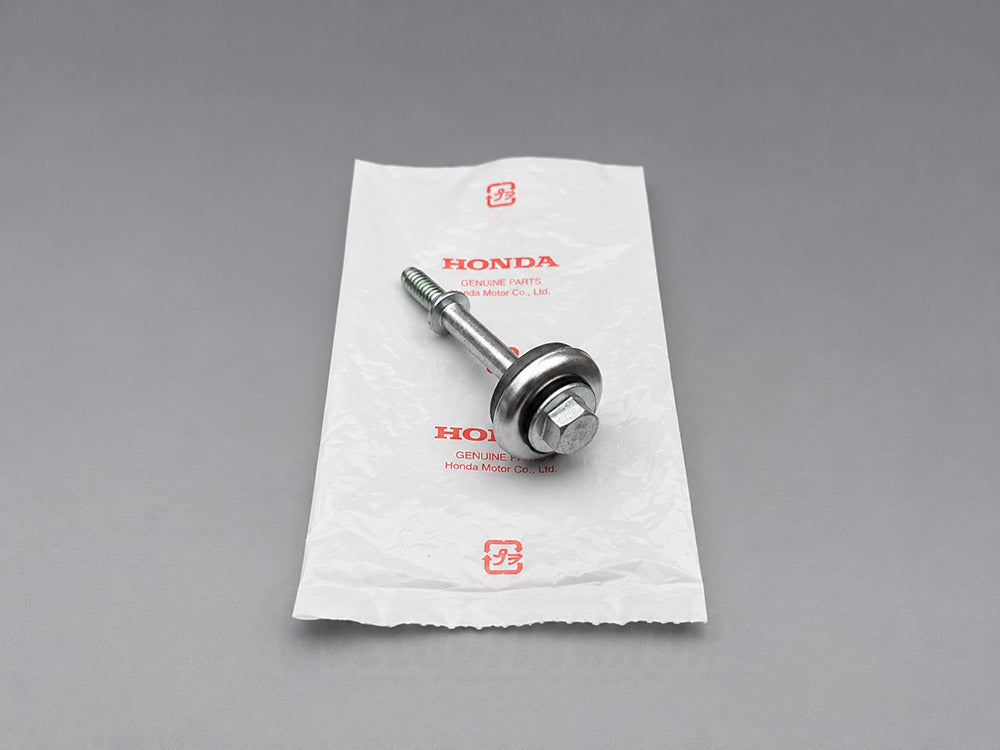 OEM Honda Acura head cover bolt A 90010-P8A-A00 with rubber grommet