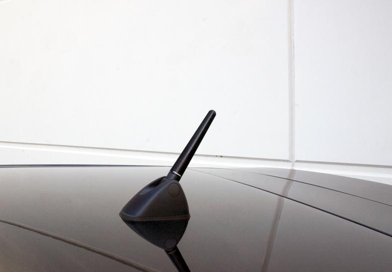 Perrin 08 WRX/ 08 STi w/o Nav 3 inch Shorty Antenna (does not work w/ Nav system get PEP-BDY-100/105