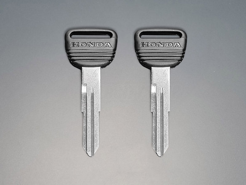Genuine Honda OEM 90s blank key set – front view