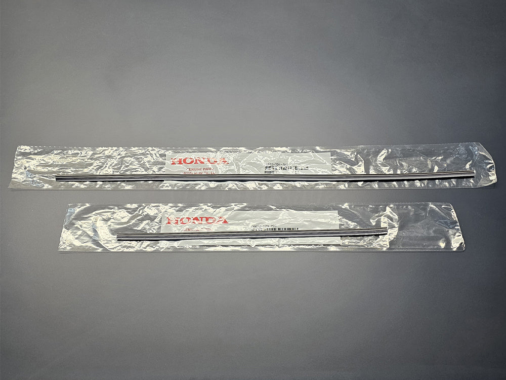 OEM Honda Windshield Wiper Inserts 18-22 Accord with packaging