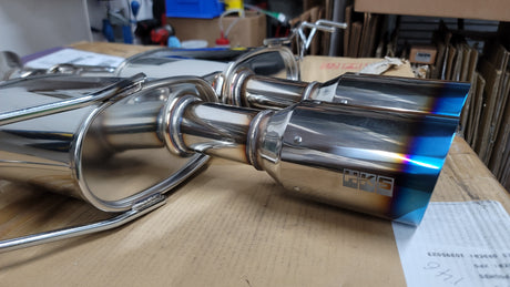 HKS LEGAMAX Premium Exhaust Tip Side View for HONDA CIVIC HATCHBACK Sport FK7 | 31021-AH004 