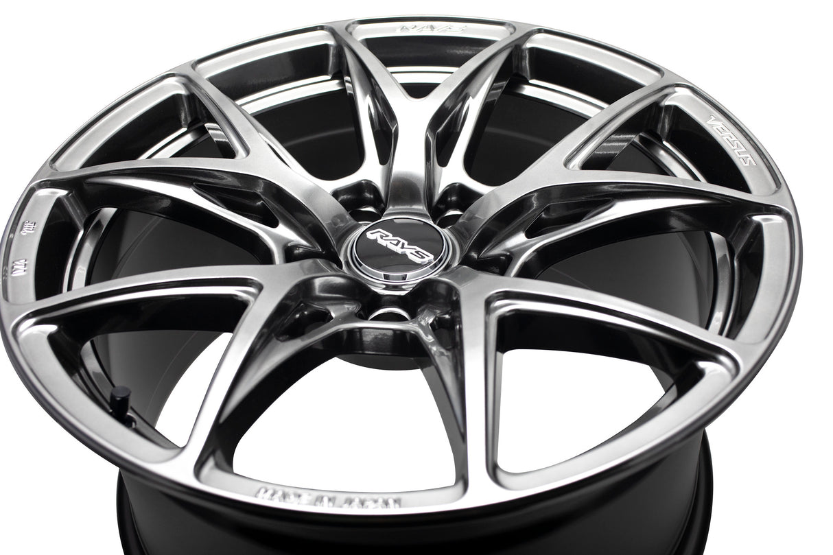 Versus VV21S 18X9.5 +38 5-114.3 Grace Silver