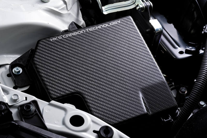 HKS DryCarbon Fuse Box Cover GR86/BRZ | 70026-AT009
