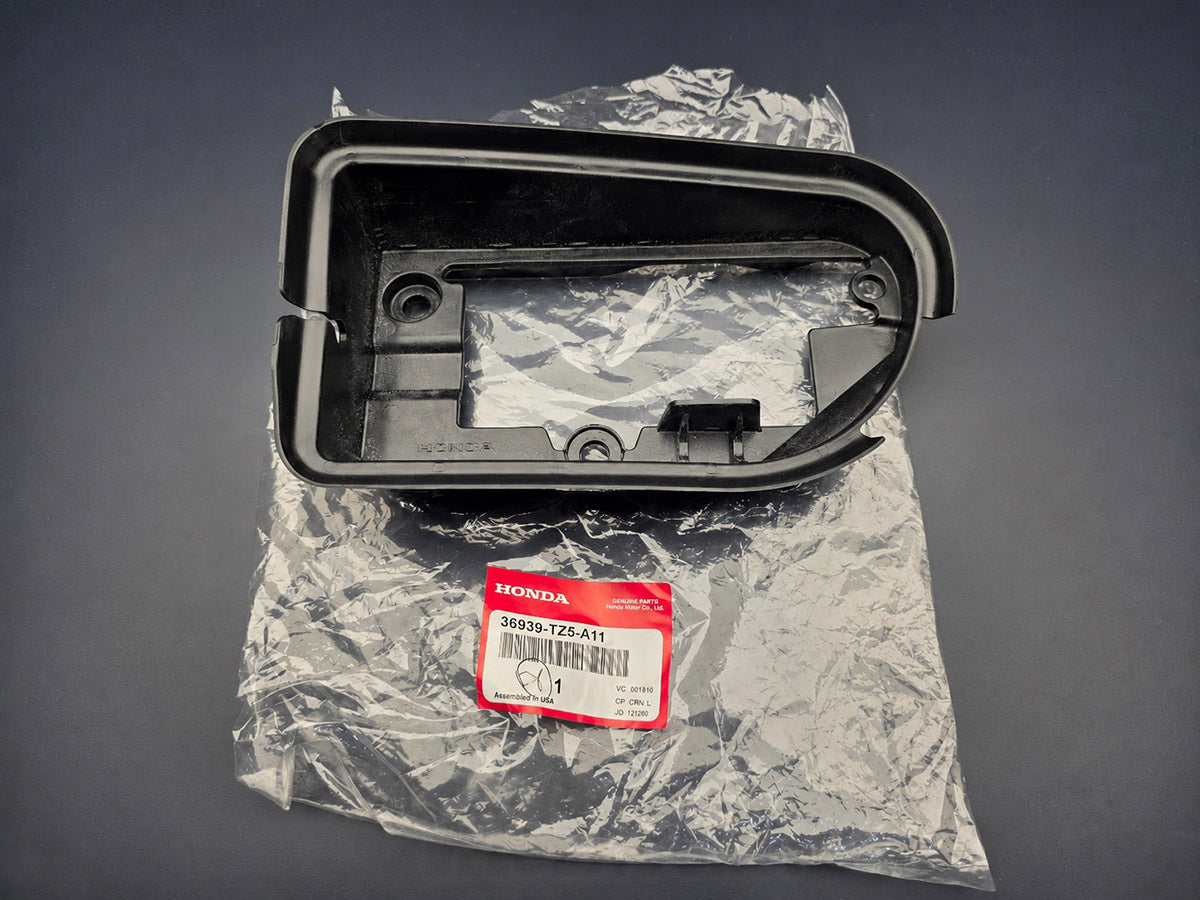 Genuine OEM Acura driver side BSI radar cover 36939-TZ5-A11 for 2014-2016 MDX