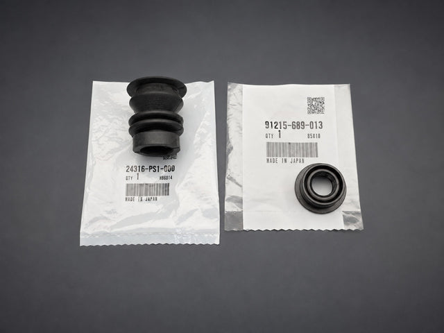 Genuine OEM Honda Acura B-Series shift rod boot and oil seal kit 24316-PS1-000 91215-689-013 with packaging