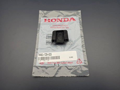 Genuine OEM Honda fuel lid clip 74481-TZA-023 with Honda packaging