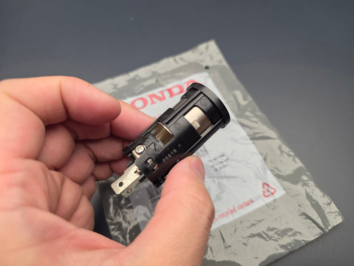 Genuine Honda accessory power outlet socket for Accord Civic CR-V Fit and Insight