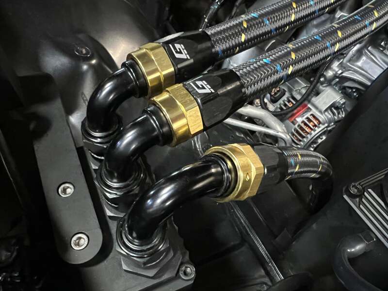 GReddy -10AN 90-degree swivel hose end installed on catch can sample