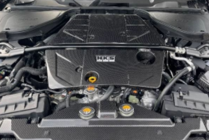 HKS 2023 Nissan Z Dry Carbon Engine Cover | 70026-AN001
