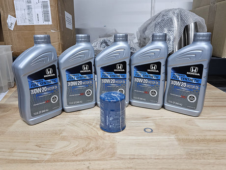 Honda Ultimate 0W20 Full Synthetic Oil Change Kit with 5 Quarts, OEM Filter, and Washer