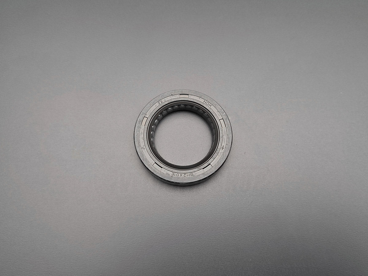 OEM Honda Acura transmission oil seal 28x43x7 Nok 91216-PG1-005
