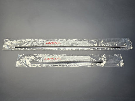 OEM Honda Windshield Wiper Inserts 18-22 Accord with packaging